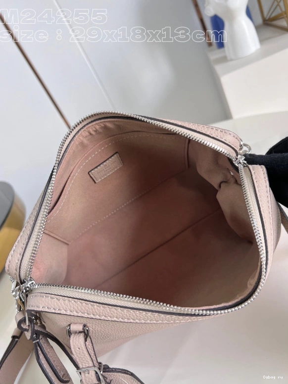 - 18 It PM x All 13CM LOUIS VUITTON x Hand 29 0713
